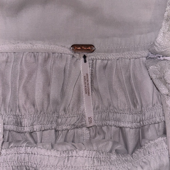 Free people silver and white sparkly two piece maxi skirt and tank set - Picture 3 of 3